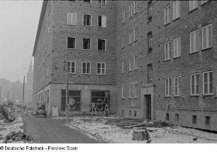 Blick auf die Baustelle für Wohnbauten Ranstädter Steinweg