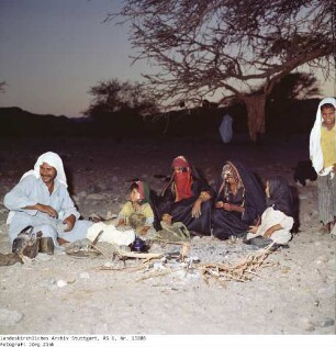 Familie am Feuer - Sinai - Familie Salem