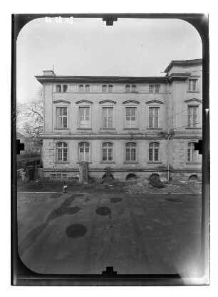 Schwerin-Werdervorstadt, Werderstraße 30. Städtisches Krankenhaus (1839-1840; G. A. Demmler, Erweiterung um 1920). Teilansicht