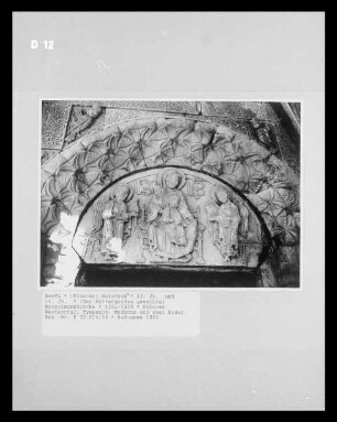 Thronende Muttergottes