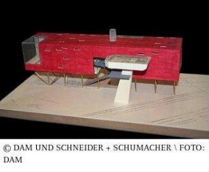 Info-Box am Potsdamer Platz - Modell des Gesamtgebäudes