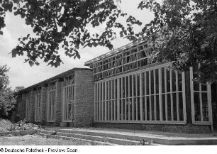 Neubau einer Messehalle