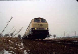 Lauda Lok 218 451 Einfahrt Eilzug