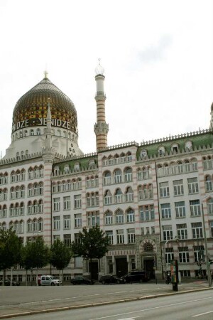 Dresden: Tabakfabrik Yenidze