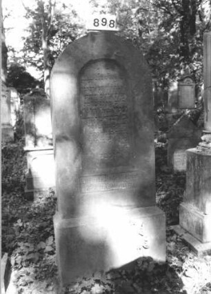 Grabstein 898