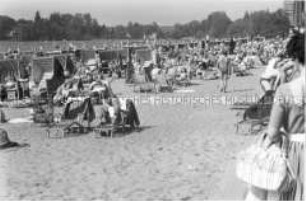 Badeleben im Strandbad Wannsee