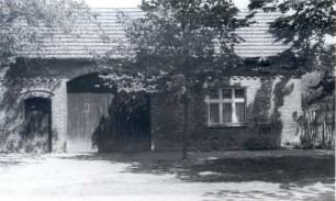Bauernhof in Sabrodt : Bauwesen - Exterieur. Ort: Zabrod / Sabrodt. Die Vorderfront des Hofes Nr. 57
