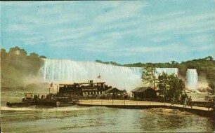 Sightseers leaving to visit the falls [R]