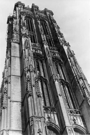 Turm von St. Rombout, Mecheln, Flandern, Belgien