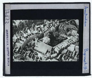 Amsterdam, Begijnhof,Amsterdam, Englische Reformierte Kirche(Q2906260) : Luftbild