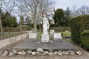 Alter Friedhof; Friedrichsdorf, Taunusstraße