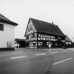 Fachwerkwohnhaus; Pfungstadt, Hintergasse 13