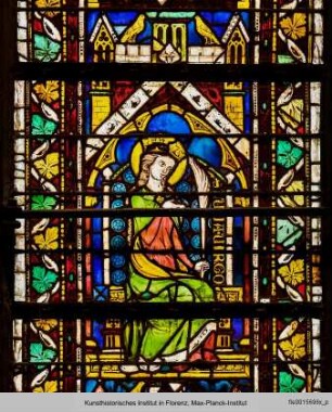 Fenster A-IX mit Genesisszenen und heiligen Jungfrauen : Heilige Jungfrauen (Paradies) : Heilige Lucia