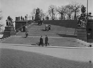 Dresden-Altstadt. Brühlsche Terrasse. Treppenaufgang