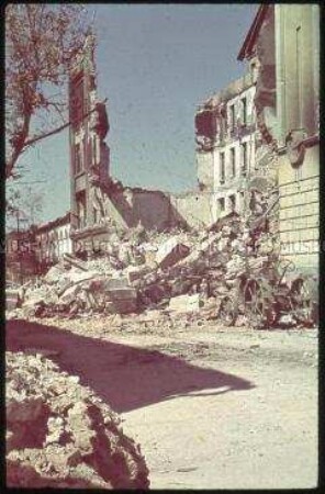 Kriegszerstörungen in einer Stadt