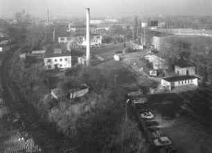 Dresden-Friedrichstadt. Blick von der ehemaligen Zigarettenfabrik "Yenidze" über das Industrie-und Gewerbegebiet zwischen Magdeburger Straße und Heinz-Steyer-Stadion