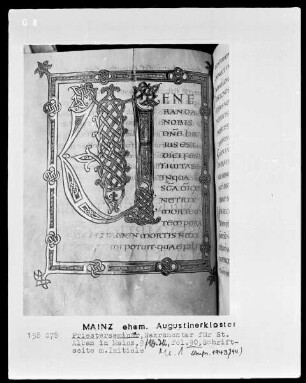 Sakramentar für Sankt Alban in Mainz, Manuskript 1: folio 90recto, Initiale U