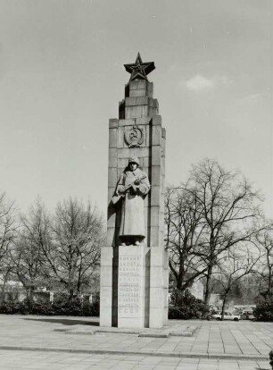 Sowjetisches Ehrenmal