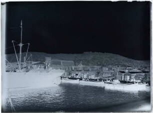 Tiefwasser- Hafen