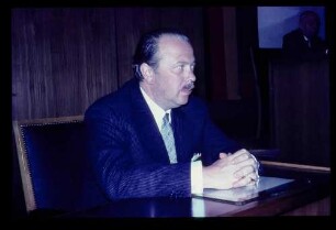 K. Th. Frh. zu Guttenberg 6.3.66.