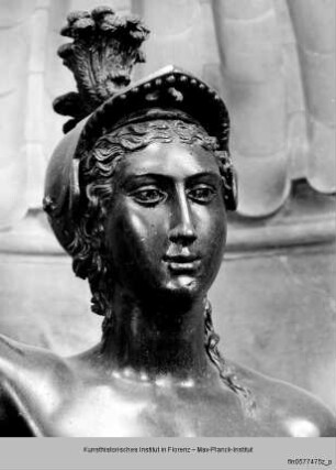 Minerva - Perseus, Det. d. Sockels: Minerva