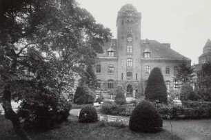 Greifswald, Physikalisches Institut : Greifswald. Physikalisches Institut mit Sternwarte. Außenansicht