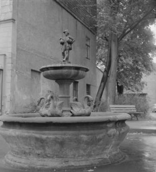 Weimar. Gänsemännchenbrunnen