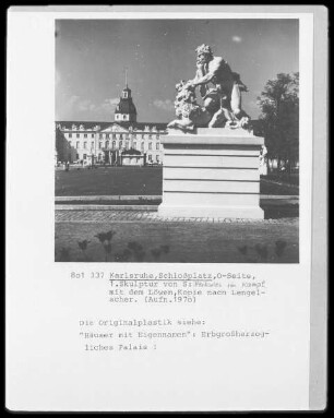 Herkules im Kampf mit dem Löwen