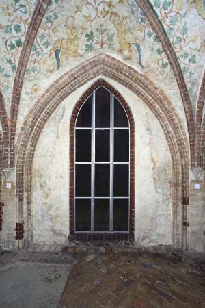 Könige des Alten Testaments, Propheten und Apostel unter Baldachinen — Fragmente zweier Könige des Alten Testaments unter Baldachinen
