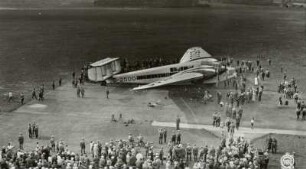 Flugplatz Dresden-Heller, Großflugzeug Junkers G38 der Lufthansa am NS-Flugtag