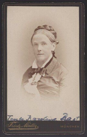 Rast, Karoline