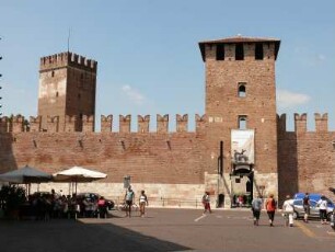 Türme, Mauer, der Festungsanlage Castelvecchio von 1354