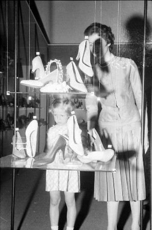 Basel: Stand Bally, Schuhe