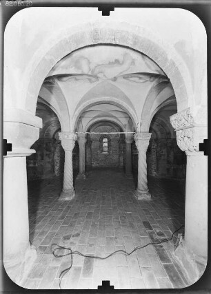 Ermsleben. Konradsburg. Ehem. Klosterkirche. Krypta