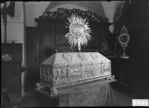 Reichenau Mittelzell Kloster Marienmünster Schatzkammer Reliquienschrein des Heiligen Marcus (1303/1305), gestiftet von König Albrecht von Habsburg