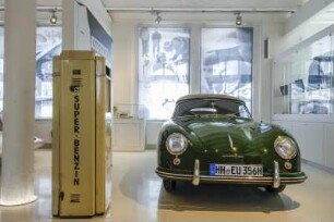 Prototyp – Personen. Kraft. Wagen.ist ein Automobilmuseum in Hamburg. Es befindet sich in der HafenCity