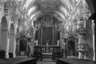 Regensburg: St. Emmeram, Innenansicht