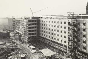 Bau Robotron, 1970/71