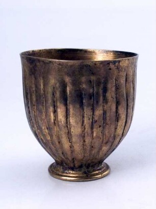 Glockenförmiger Becher aus dem "Schatz des Priamos" (Nachbildung)