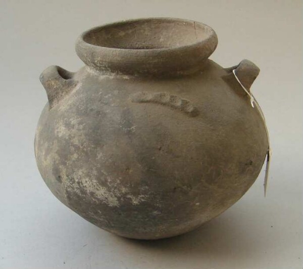 Clay vessel