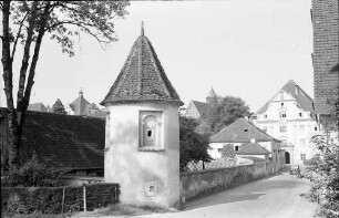 Salem: Turm in der Mauer