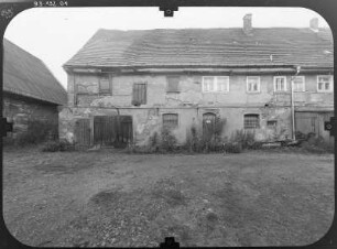 Dresden-Reick, Altreick 17. Gehöft (18./19. Jh.). Wohnstallhaus. Hofansicht (Teilansicht)