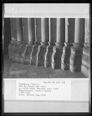 Säulenbasis, Naumburg (Saale)