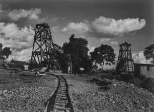 Förderturm : Förderturm einer Mine