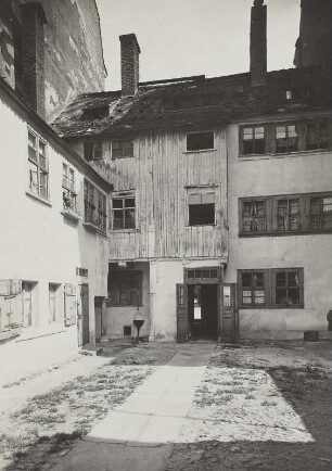 Dresden, Friedrichstraße 5 : Dresden, Friedrichstraße 5. In dem Haus wohnte Johann Wolfgang Goethe im März 1768 als Leipziger Student bei einem Besuch bei dem Schuster Hauck