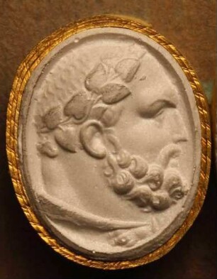 Kopf des Herkules mit Pappeln bekrönt (Daktyliothek, Das Alterthum nach Lippert und Visconti)