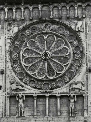 Rosette am Dom von Spoleto