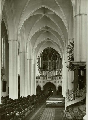 Berlin, Marienkirche, Inneres, Blick nach Westen zur Orgel
