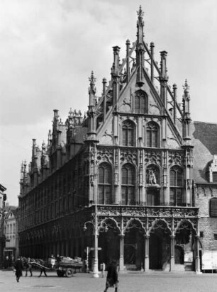 Tuchhallen, Mecheln, Flandern, Belgien