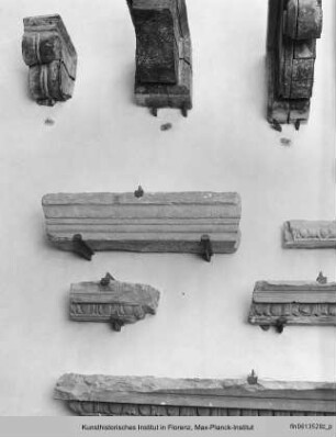 Architrav mit drei Faszien
